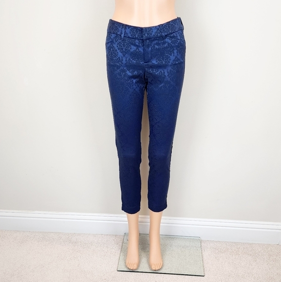 Old Navy Pixie Mid Rise Floral Crop Pants - Picture 10 of 11